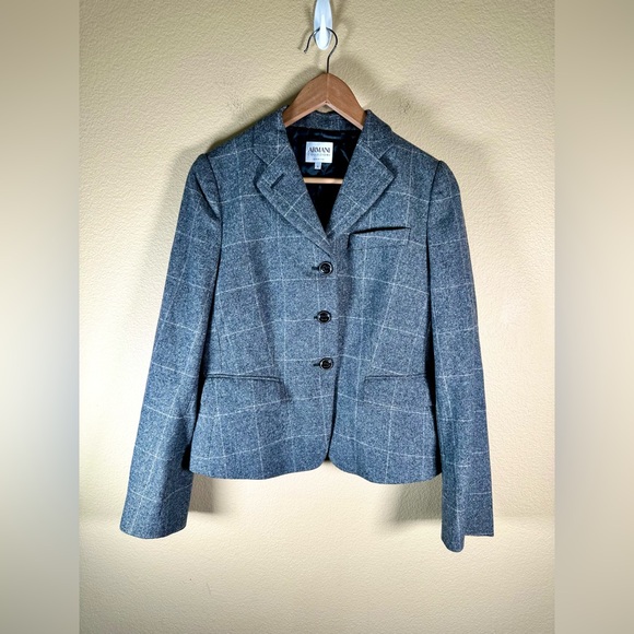 Giorgio Armani Women's Collezioni Checkered Plaid Gray Blazer - Picture 3 of 10